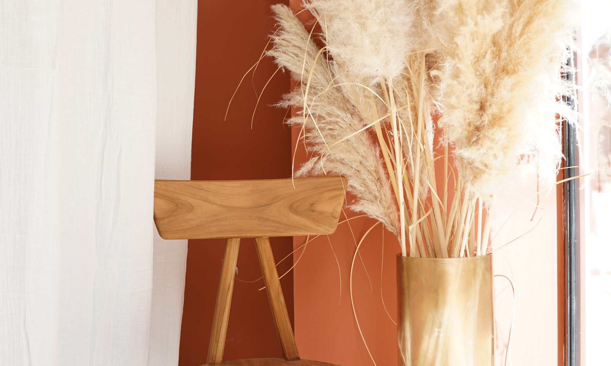 cafe concept store Bourgoin Jallieu alma yoga Mama Alma cafe barista cappuccino shirine Vincze vetements boutique café